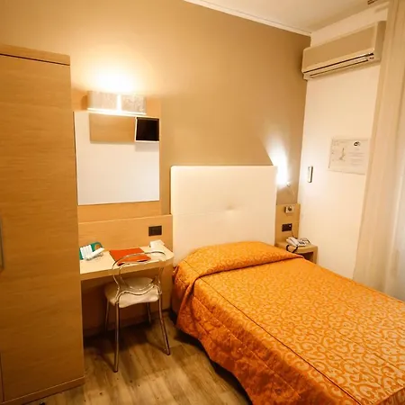 Europa 3* Desenzano del Garda